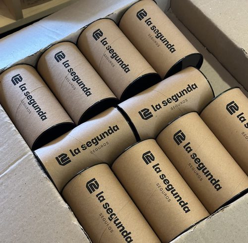 Trabajo personalizado para otra marca